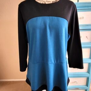 Women's black and teal 3/4 sleeve peplum top